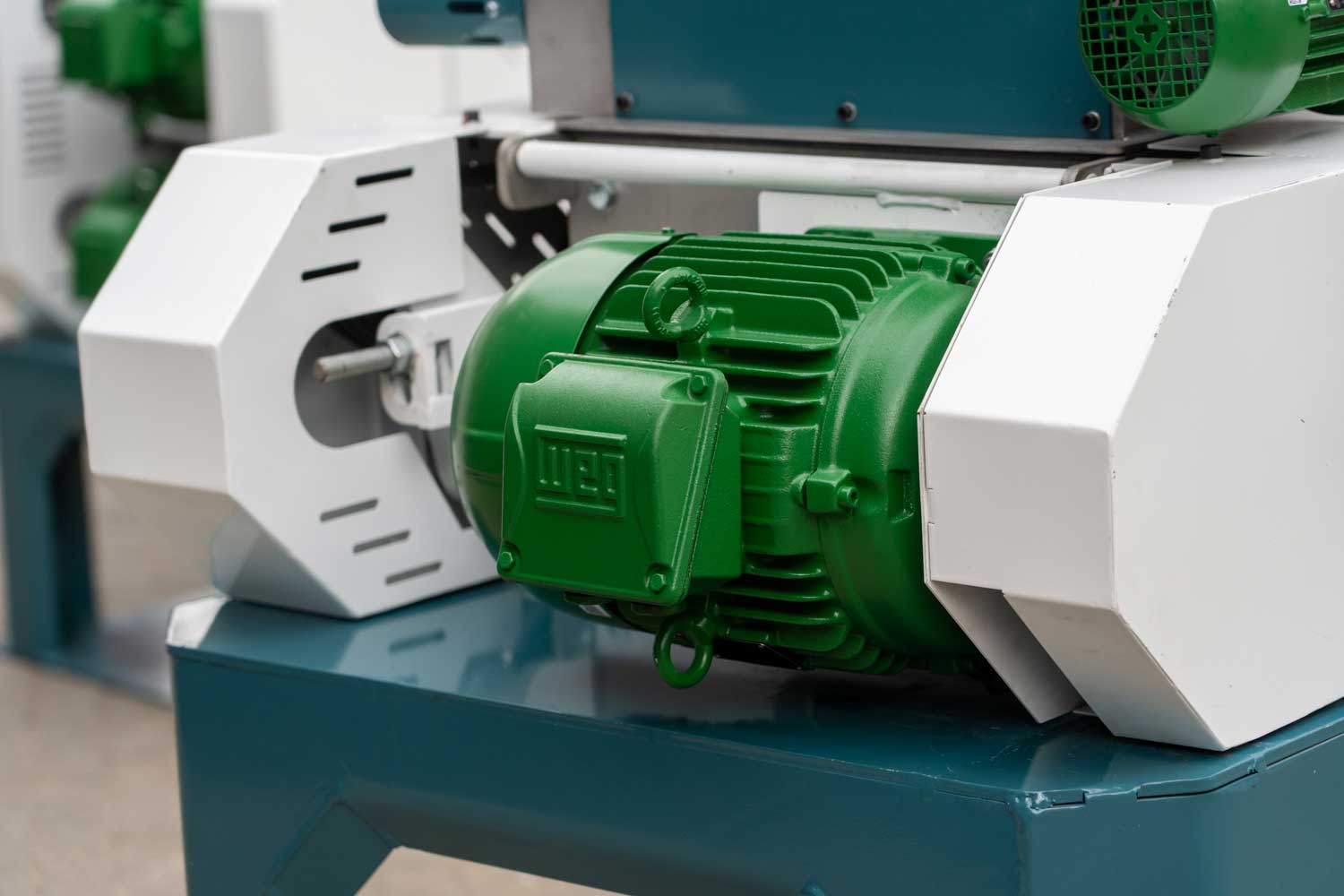 419_Crusher_2025 electric WEG motor