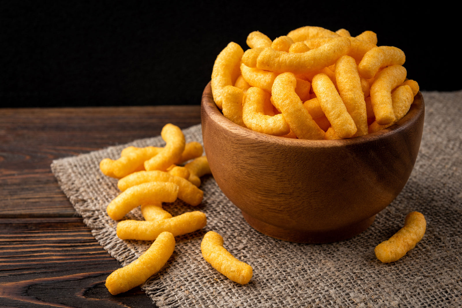Maize puffed snack