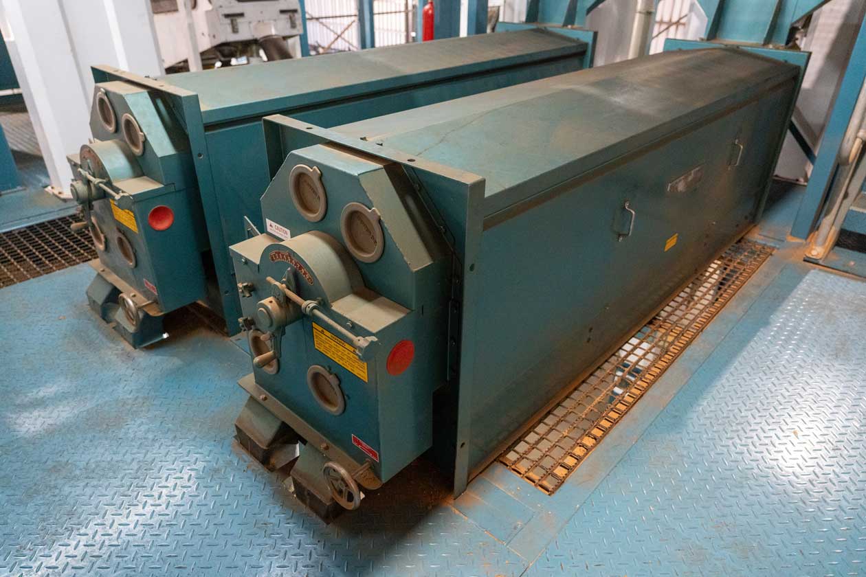 Roff rosehip processing system indents