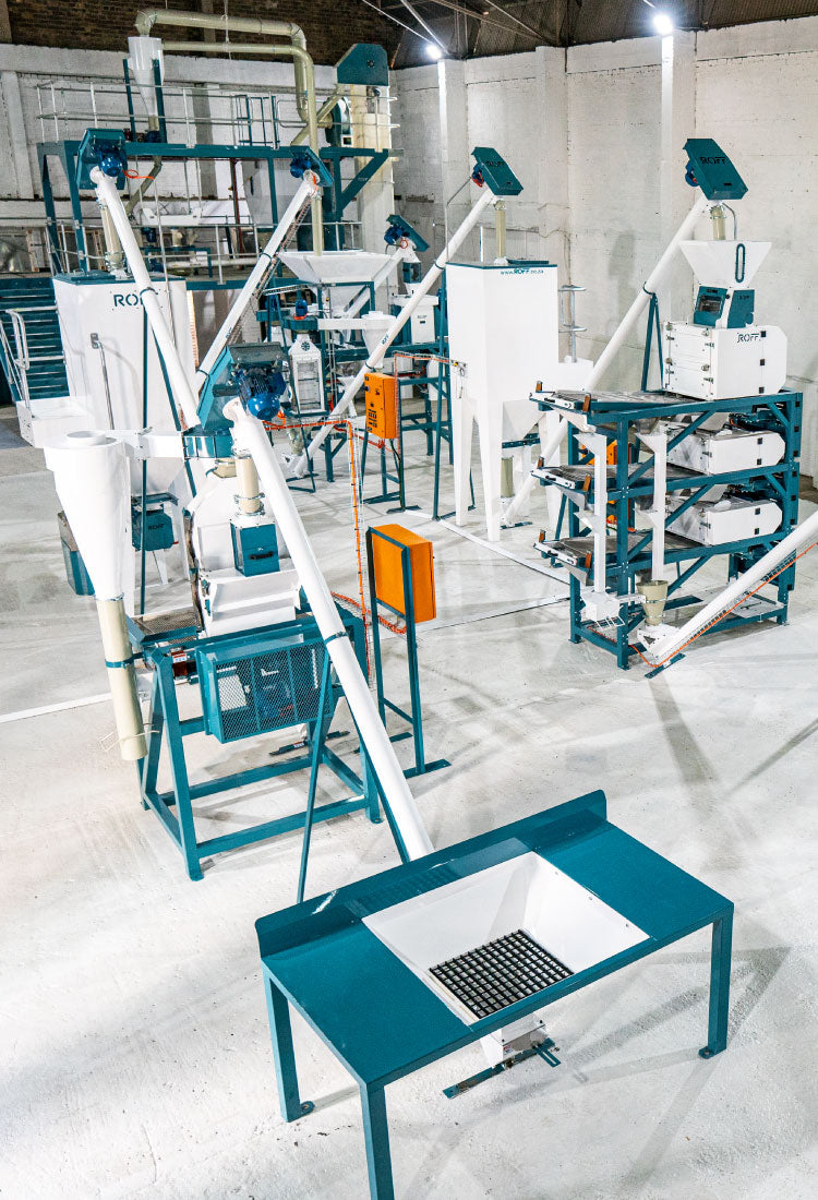 The Roff SP-1 1 ton maize mill