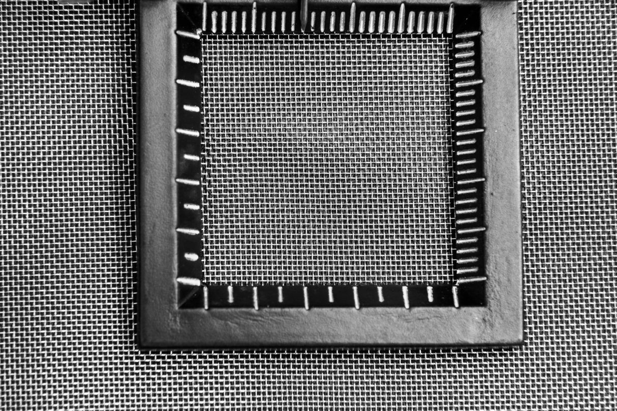 #48 Mesh | 304 Stainless Steel | 399 Micron / 0.399mm Aperture (Hole Size) | 48 Mesh Wires per Inch | 0.13mm Wire Diameter | 1m x 1.32m