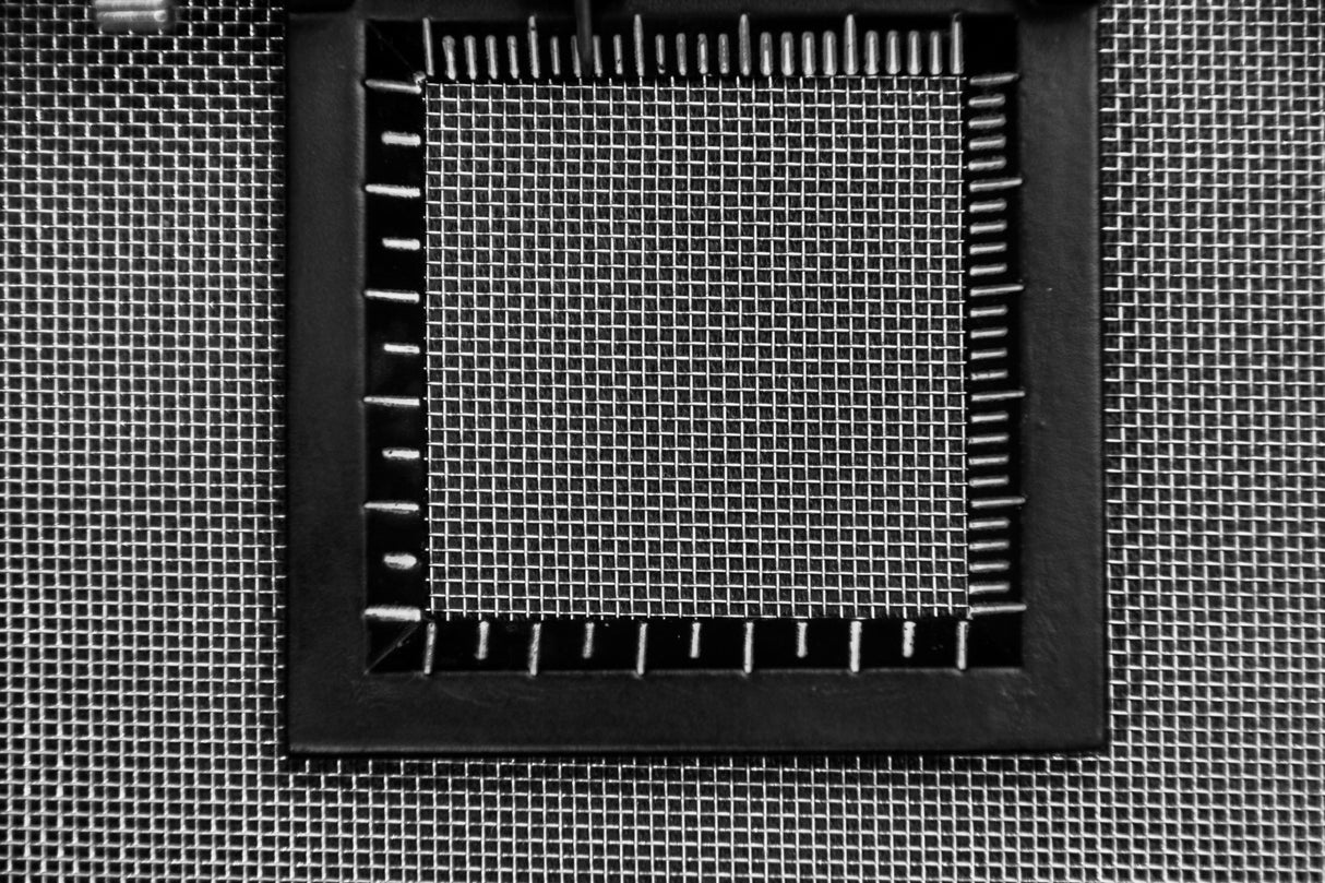 #36 Mesh | 304 Stainless Steel | 556 Micron / 0.556mm Aperture (Hole Size) | 36 Mesh Wires per Inch | 0.15mm Wire Diameter | 1m x 1.32m